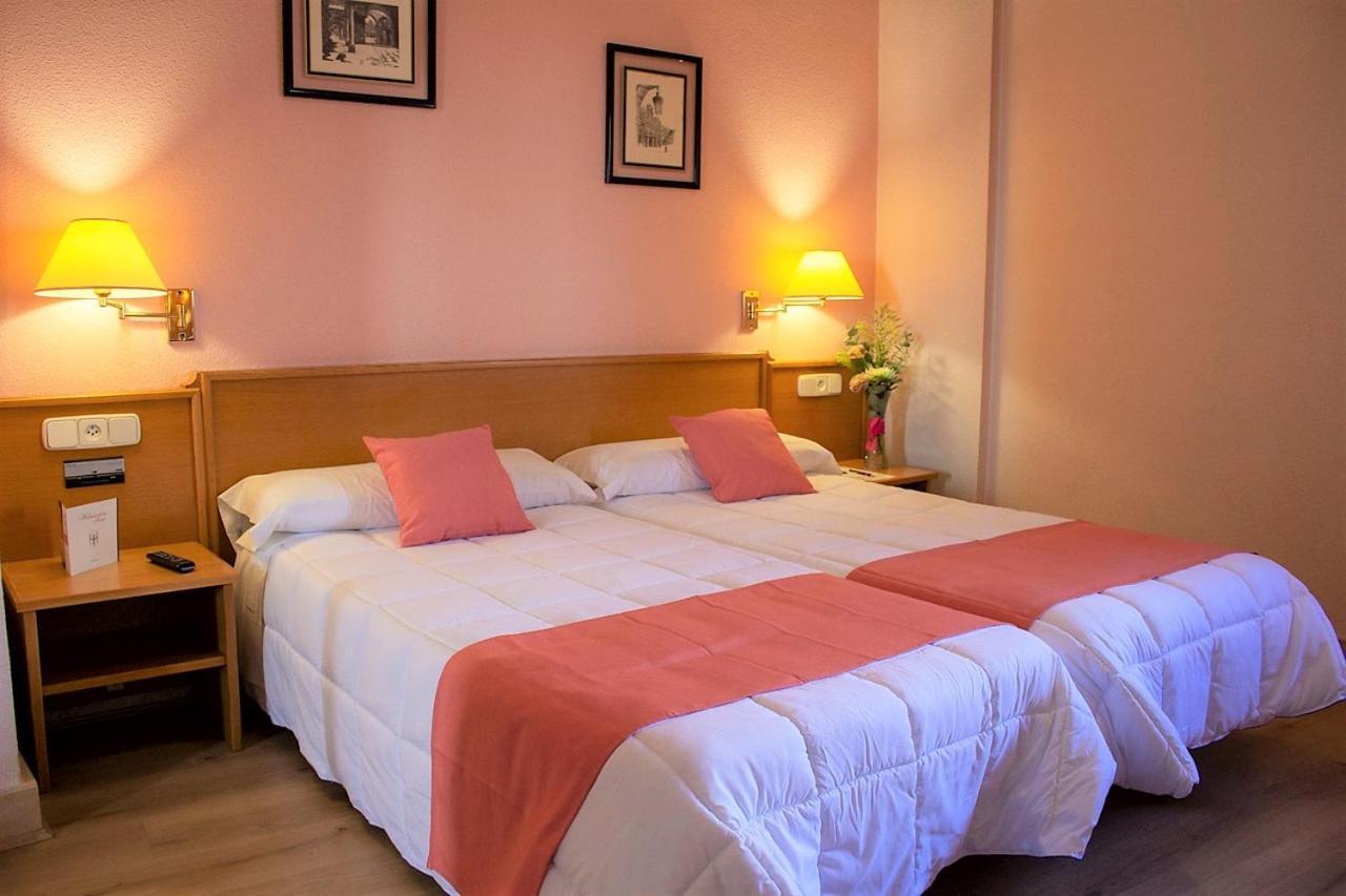 Hotel Helmantico Villares de la Reina Zewnętrze zdjęcie