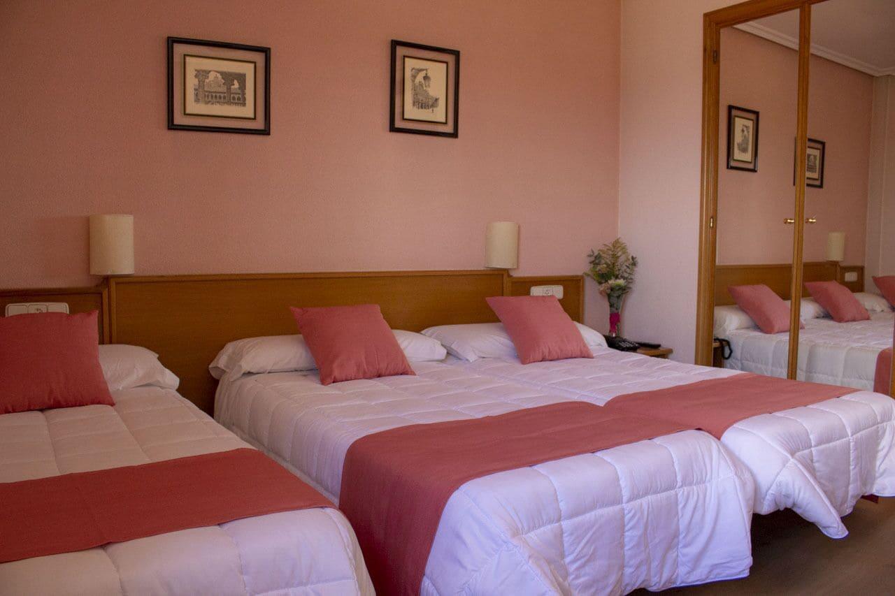 Hotel Helmantico Villares de la Reina Zewnętrze zdjęcie