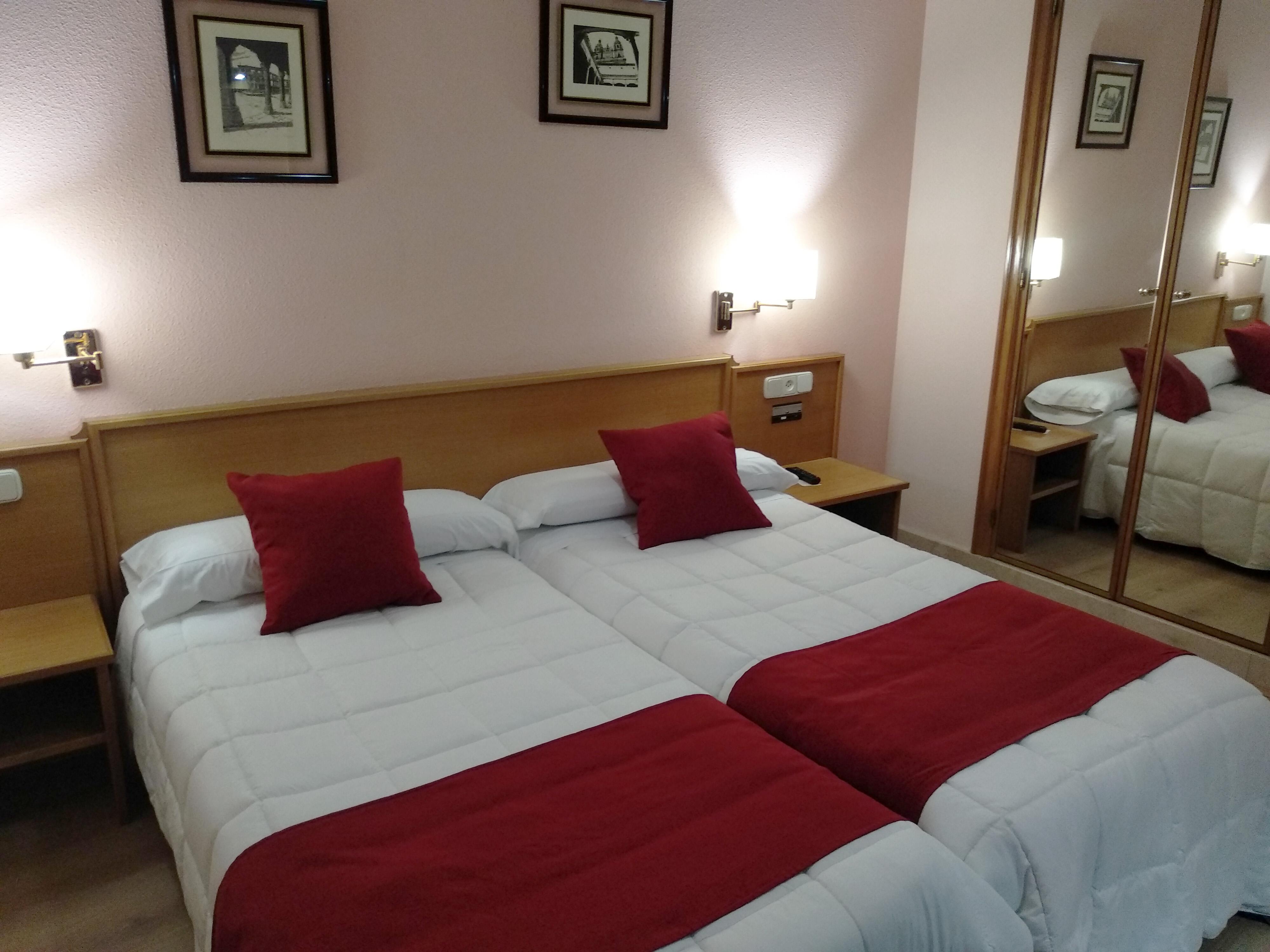 Hotel Helmantico Villares de la Reina Zewnętrze zdjęcie