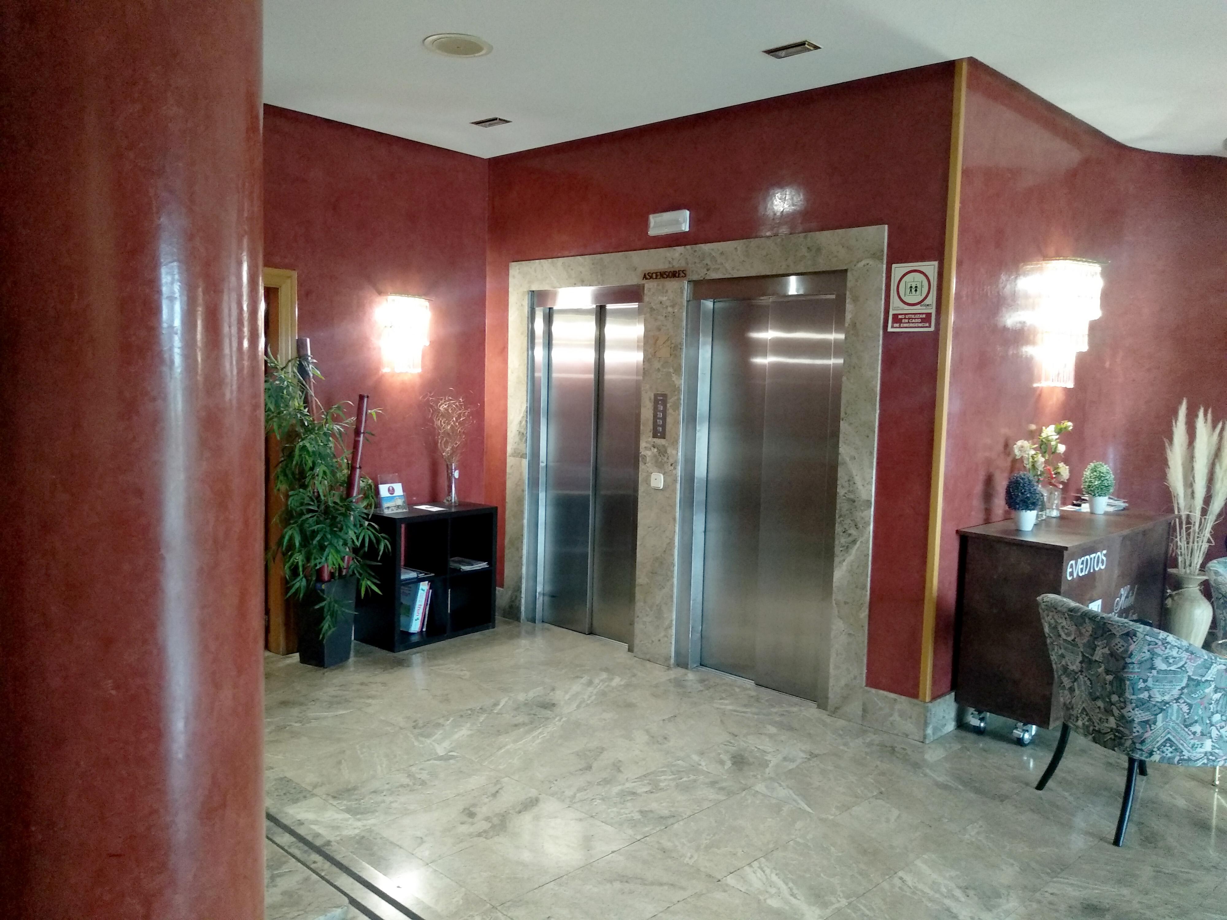Hotel Helmantico Villares de la Reina Zewnętrze zdjęcie